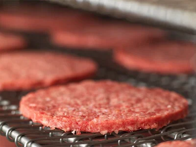 Self-Stacking Spiral Freezer Belts for Meat Products